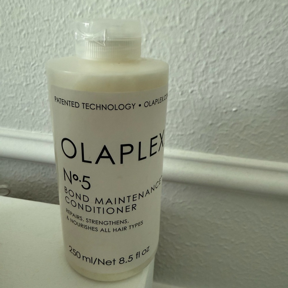 Olaplex No.5 Bond Maintenance Conditioner